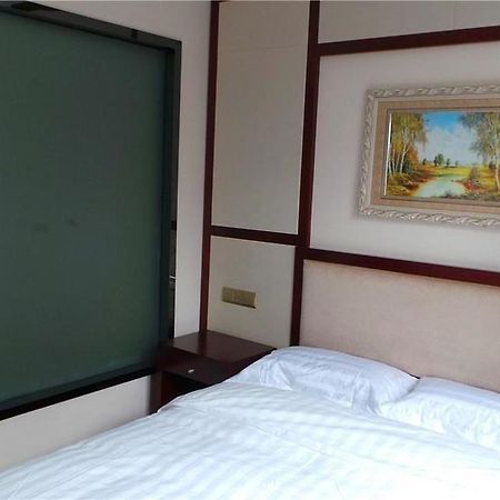 Jinghua Hotel Beijing Exterior photo